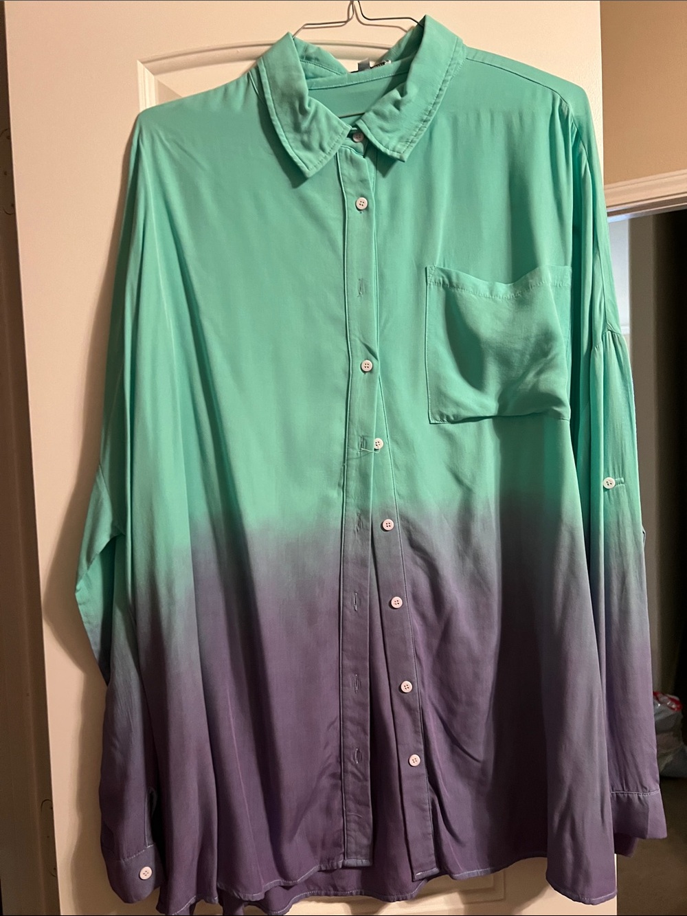 white birch Mint-to-Purple Ombre Casual Button-Down Shirt